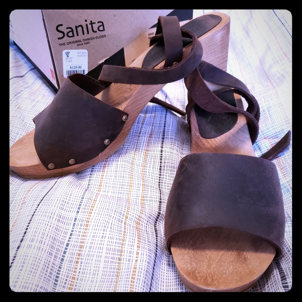 NWT Sanita Danish Clogs